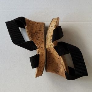 Seychelles Manhattan Wedges